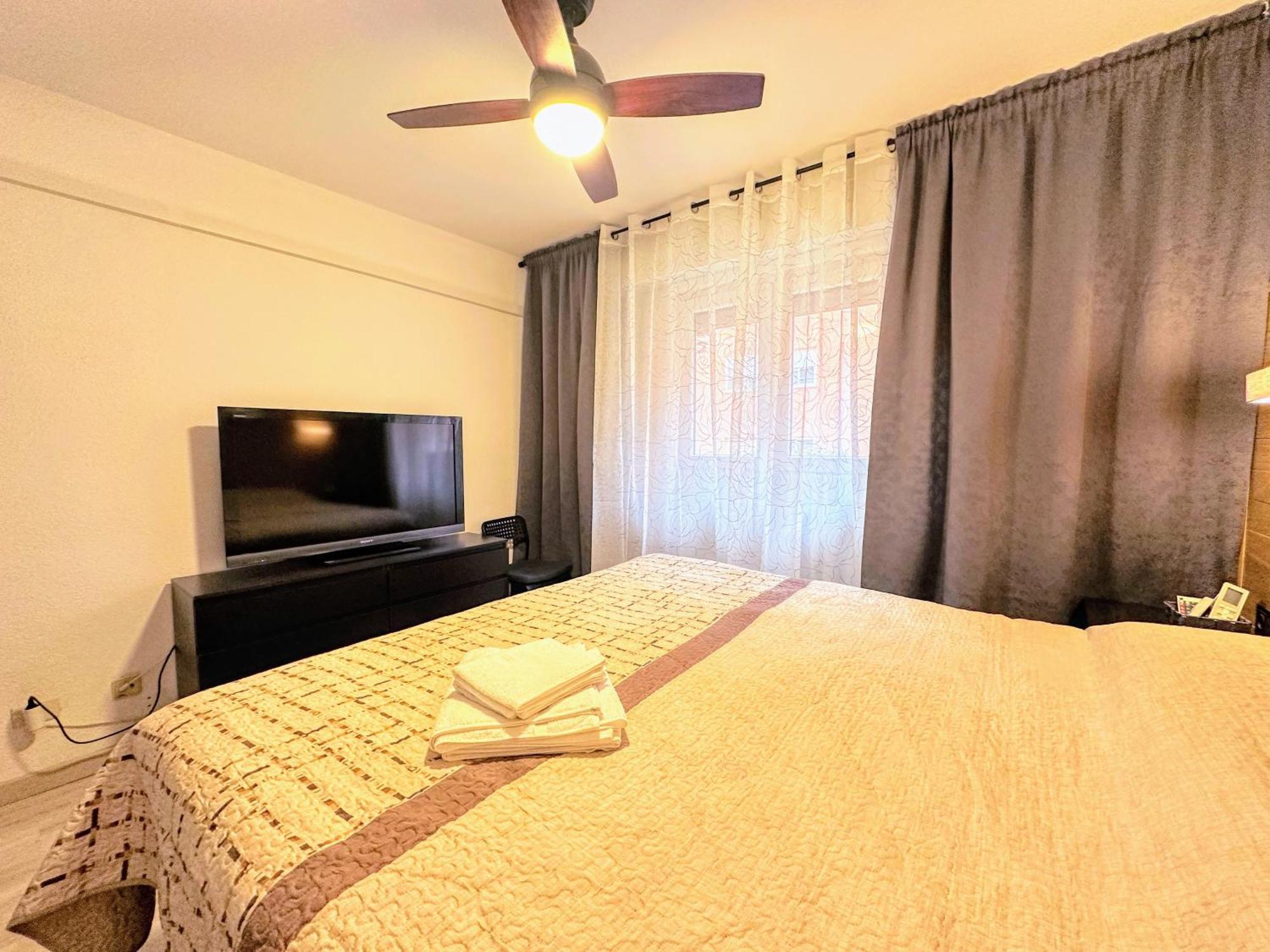 Apartment Monfort Valencia Luaran gambar